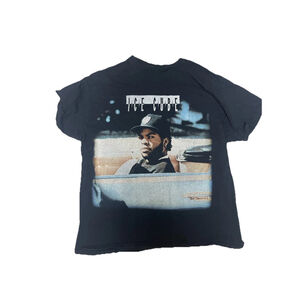 Ice Cube In Convertible Rap Hip-Hop Graphic Shirt Sz M